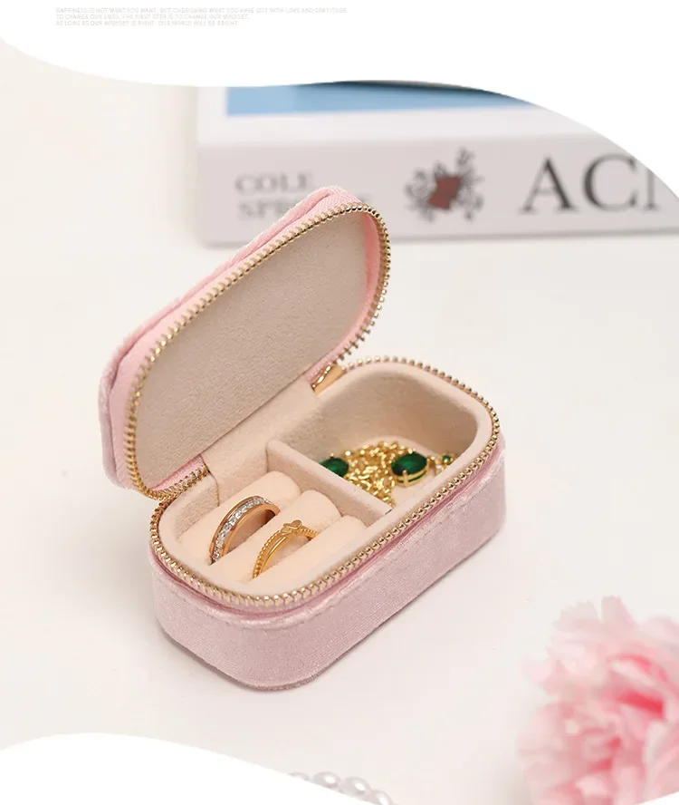 Mini podróżne pudełko na biżut – Travel Jewellery & Accessories Organiser recenzja i cena