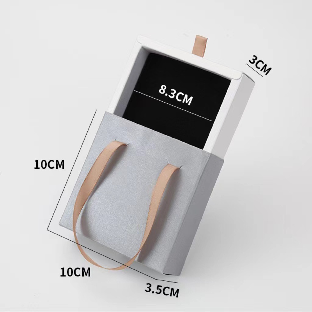 Pudełko na biżuterię z uchwyte – Travel Jewellery & Accessories Organiser recenzja i cena