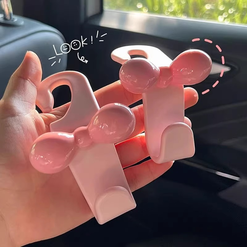 Minimalistyczne haczyki do zaw – Travel Accessories Pack recenzja i cena