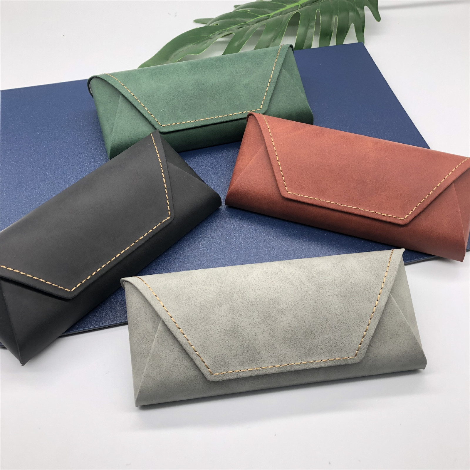Etui na okulary Pu+Metal, fute – Travel Accessories Gift Ideas recenzja i cena